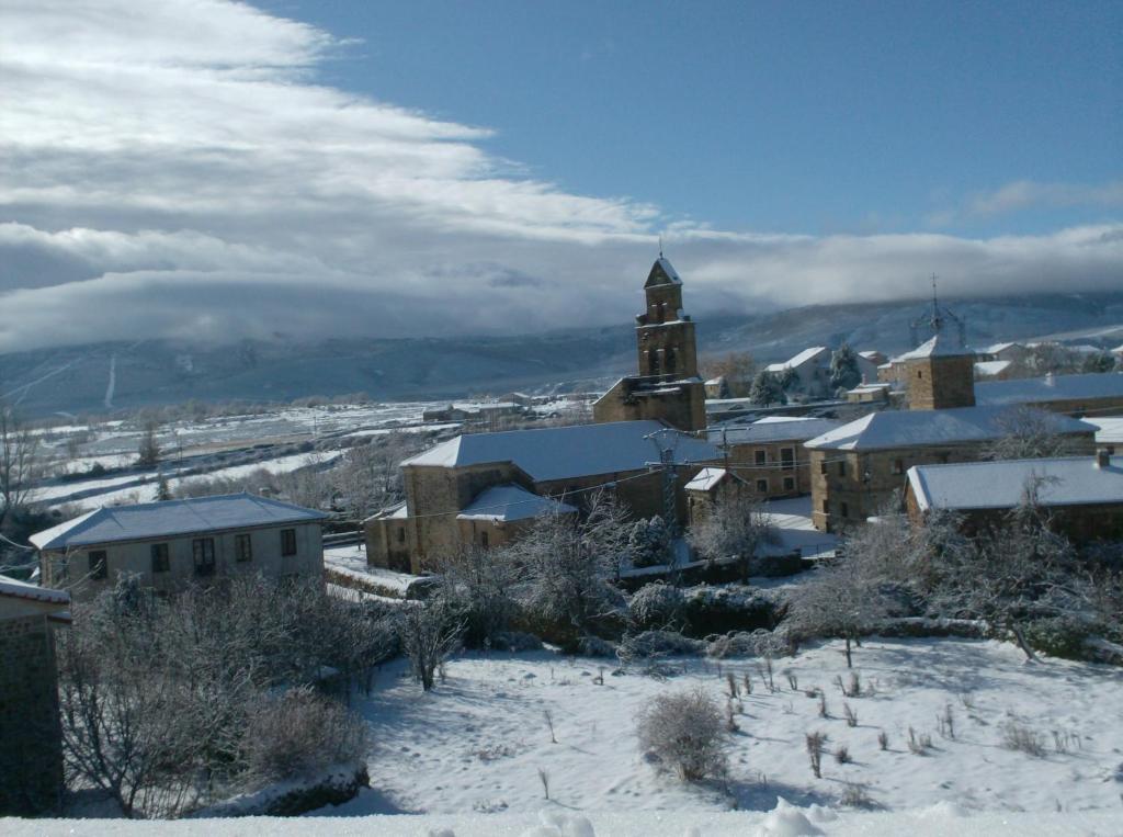 Quintanilla de Somoza La Casa Del Filandon- Hotel Rural מראה חיצוני תמונה